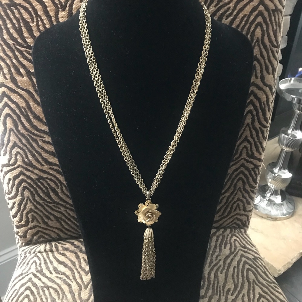 Vintage Giovanni rose pendant necklace signed.